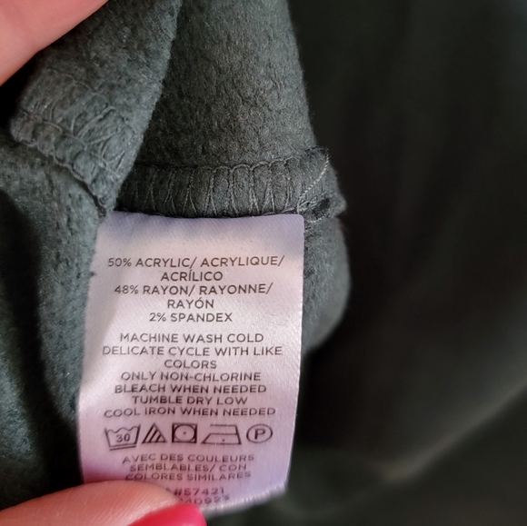 Lou & Grey Katina plush pullover - Picture 5 of 5